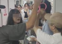 母亲疑儿子被偷拍打伤女孩 警方回应