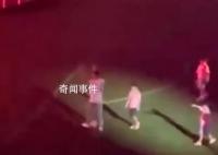 梅西亮相仪式上被儿子“穿裆” 唯一能过掉梅西的人出现了