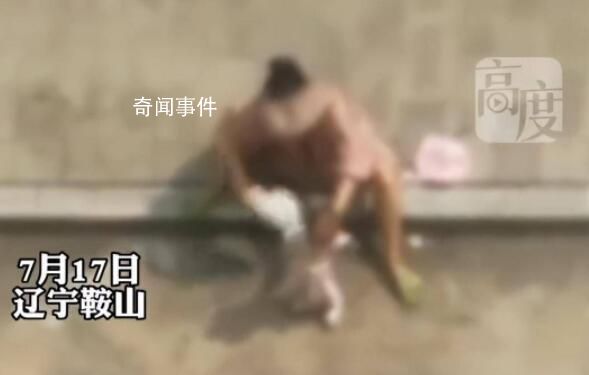 女子烈日下猛抽孩子耳光 目前派出所正在处理
