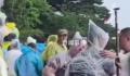 游客爬黄山起冲突持登山杖互殴 这究竟是怎么回事