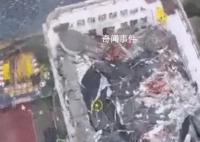 坍塌事故救援者:搬了4小时珍珠岩
