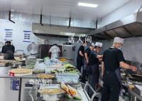 第一批成人小饭桌已经倒闭了 从全网爆红到众多玩家入局做生意还不到一个月
