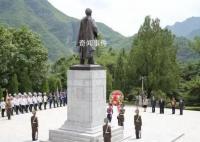 金正恩拜谒中国志愿军烈士陵园