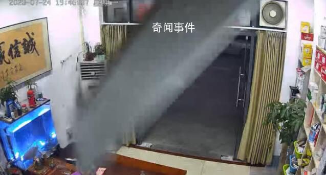 广西玉林突发多声巨响 官方回应