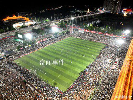 村超决赛奖品主打一个实在 奖品分别是小黄牛黑毛猪和塔石香羊