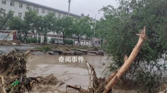 北京强降雨已致11人遇难 27人失联