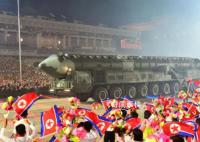 朝鲜“新型武器装备”曝光 包括新型洲际弹道导弹及无人机