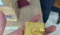 男子把买房送的1000克黄金卖了45万 我一开心就花100元买了5张彩票庆祝