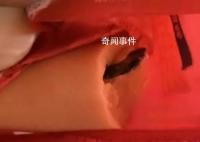 3岁女童在火腿肠中吃出铁片 想想都后怕
