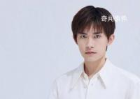 易烊千玺话筒涂鸦 点点星光汇聚希望