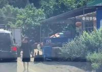 超市截胡救援物资被博主拒绝 称：早知道这样你们就不用来了