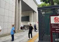 对话江西11岁男孩留遗书跳楼案父母 班主任被认定无罪