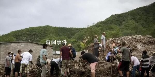少年喊邻居3名老人逃跑 被山洪卷走