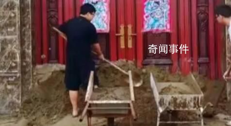 居民避洪离家后归来 开门瞬间踏实了