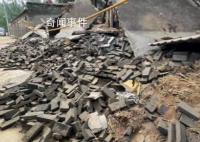 涿州重建日与夜:村民轮流当厨师
