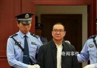 受贿百套房医院院长庭审画面曝光 王天朝个人资料简介