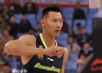 易建联退役第二天上任新职 姚明新决定获支持