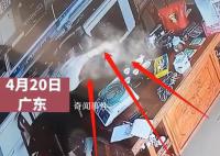 网曝广东一女子被家暴致精神错乱 孩子目睹了这一切