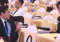 朱一龙张颂文像极了上课的你 2023北京文化论坛开幕