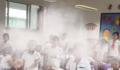 学生没三角板被老师质问“家里穷” 学校回应：会去调查