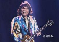 伍佰在苏州演唱会累惨了 两个半小时就中途休息了十分钟左右