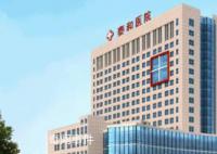 手术后部分人出现伤残 57人起诉医院
