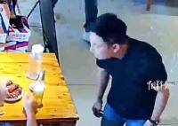 民警下班吃饭顺手抓了个嫌疑人 该案件正在进一步侦办中