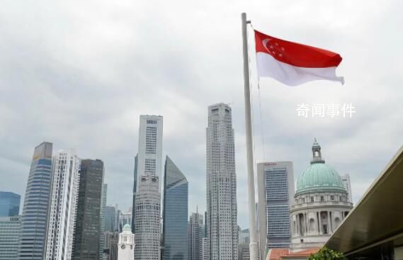 中国网民叫新加坡坡县引发争议 新加坡人吵起来了