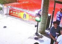 男子拾金不昧被免一年物业费 网友纷纷为这位市民点赞