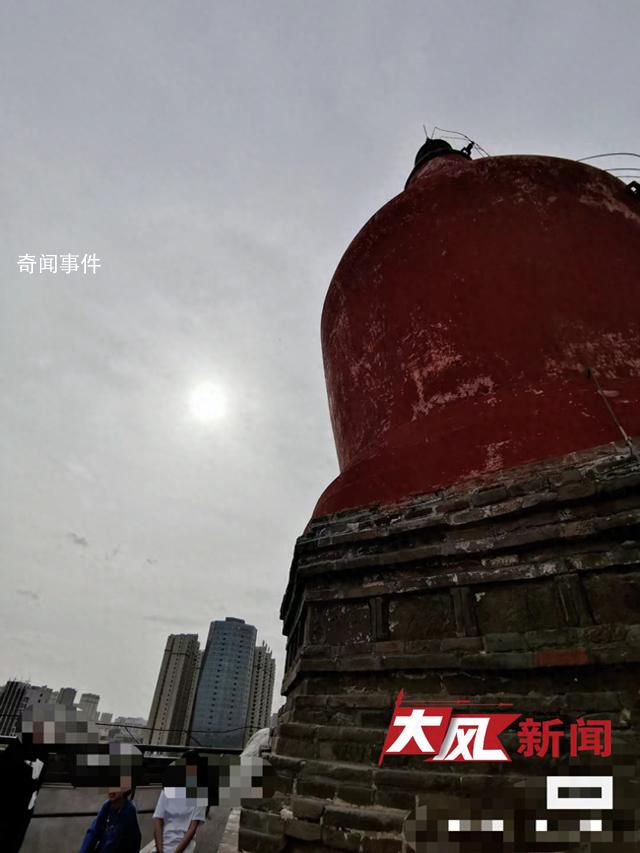 外国游客飞无人机撞损文峰塔 有网友称系外国人所为