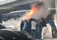 撞车出租所属公司称司机已尽力刹车 目前事故仍在进一步调查中