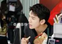 李佳琦回应直播间低价争夺