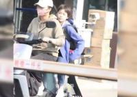 陈若琳骑电车载全红婵被举报没头盔 引发了广泛关注