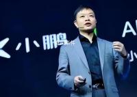 何小鹏喊话“不知道他急什么”
