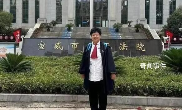 律师手机被扣心脏病发 云南高院回应