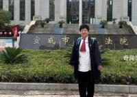 律师手机被扣心脏病发 云南高院回应
