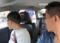 大学生变脑瘫儿父亲不离不弃 付出了无尽的艰辛和努力