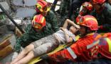 汶川地震微笑女孩结婚 当年参与救援的消防员和医护人员送祝福