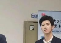 华为校招高颜值HR火爆出圈 网友：华为你是懂招聘的