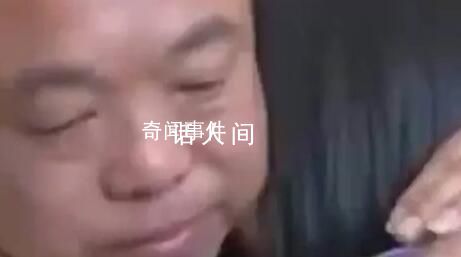 亿万富豪找回丢失25年儿子 为让孩子过上好生活创业成为了亿万富豪