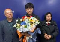 媒体:别让秒变富二代慕富心态歪了楼