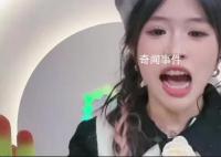 小杨哥徒弟红绿灯的黄复播3分钟被封