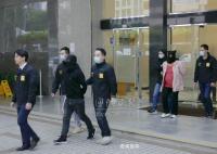 母子吞54个藏毒避孕套入境澳门被捕