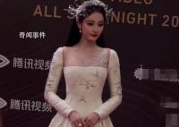 迪丽热巴红毯迷路 引热议