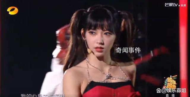看得出来陶喆真的很满意 一开口就让人陷入回忆