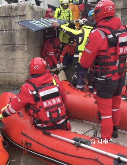 连云港18岁坠河男孩遗体被找到 遗体已被救援队打捞上岸