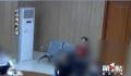 男子假离婚后发现孩子不是亲生的