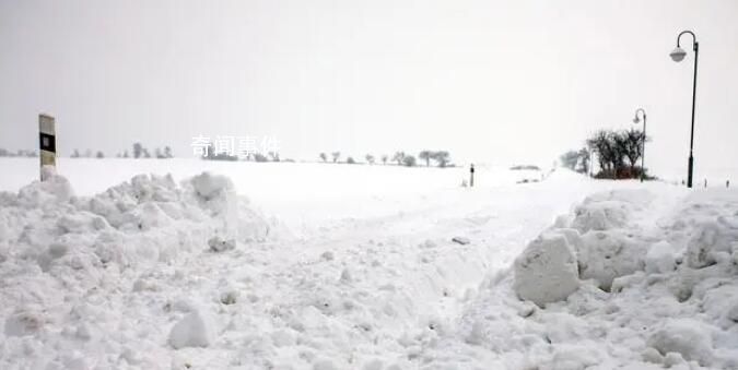 南方多地开启暴雪模式 暴雪寒潮大风三预警齐发