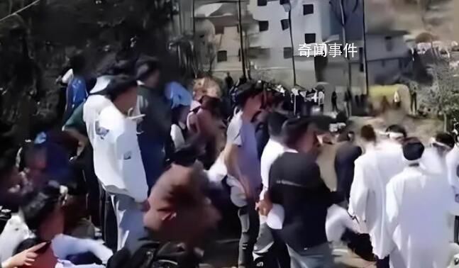 贵州龙吟数百人为牺牲人员送行 更是对无私奉献精神的崇高致敬